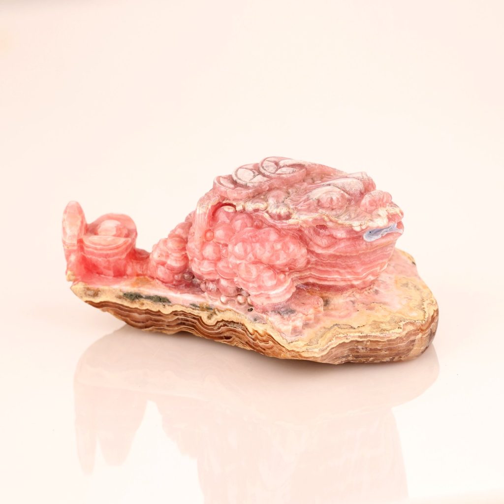 紅紋石金蟾元寶擺件