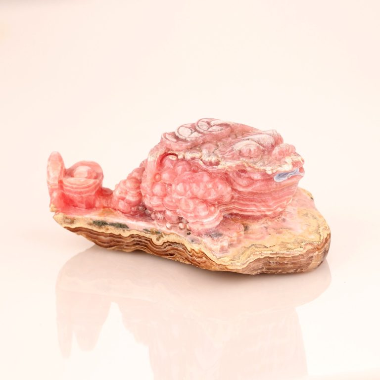 藏品分類 紅紋石金蟾元寶擺件