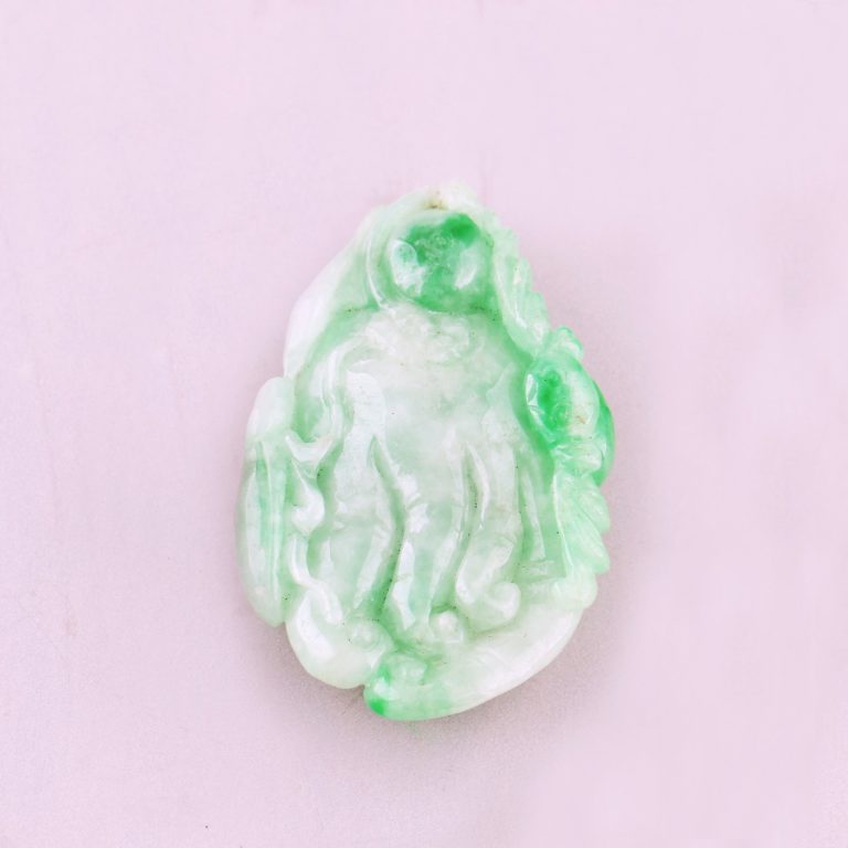 藏品分類 白底青翡翠佛手吊墜(帶綠)