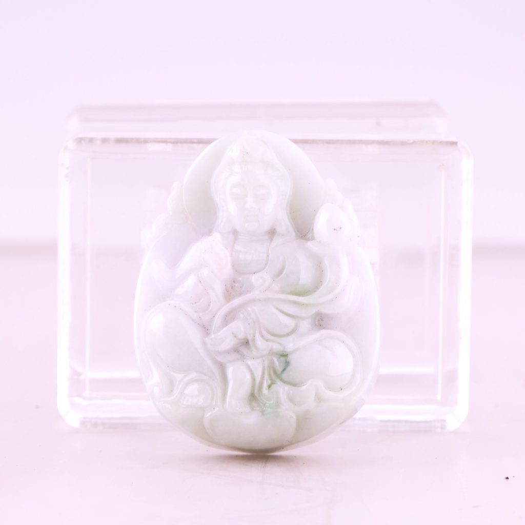 白底青翡翠觀音吊墜