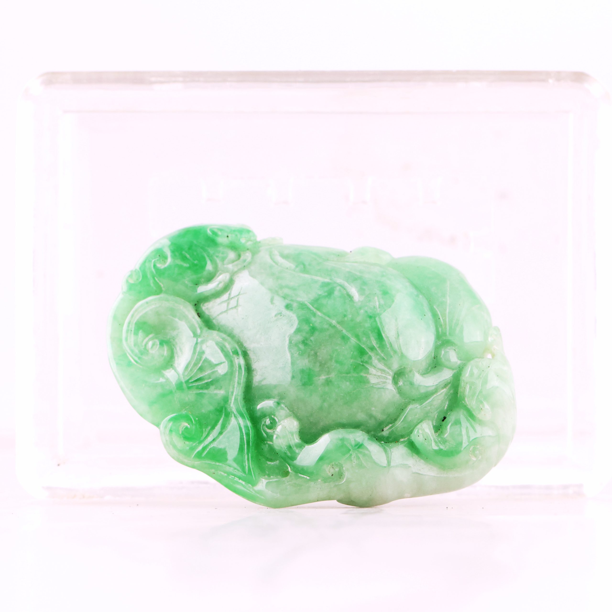 翡翠收藏 滿綠翡翠荷葉蓬蓬吊墜